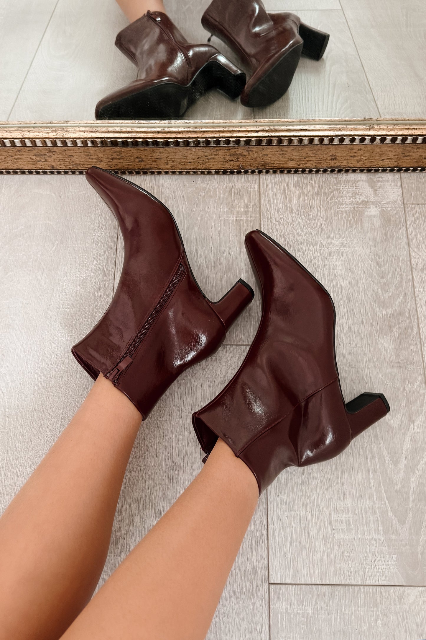 Starlet Status Glossy Pointed Toe Booties (Wine)